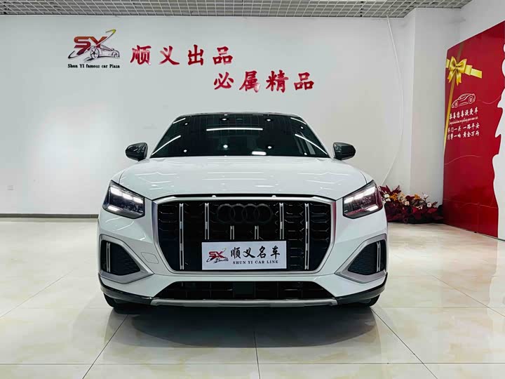 Фото 2 - Audi Q2L