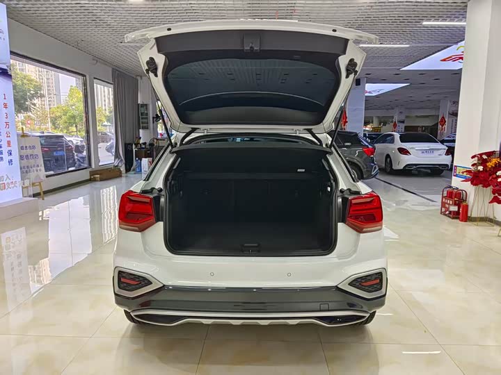 Фото 20 - Audi Q2L