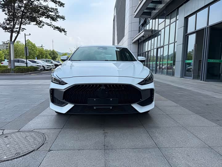 Фото 3 - MG Motor 5