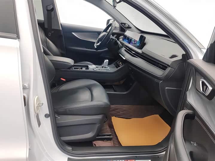 Фото 7 - Chery Tiggo 8 Plus