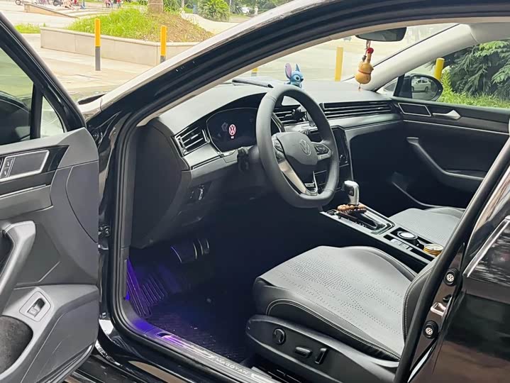 Фото 4 - Volkswagen Magotan