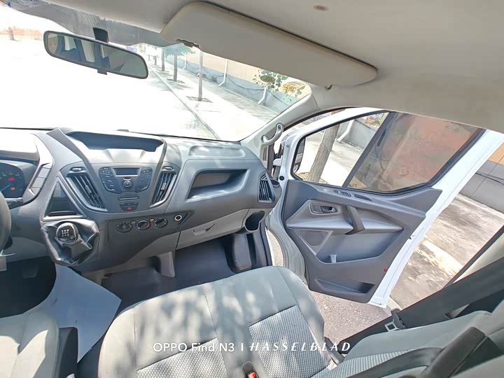 Фото 14 - Ford Transit