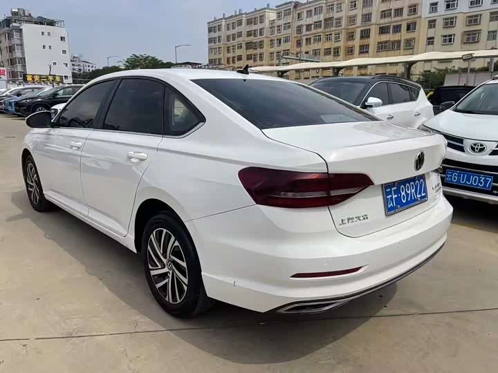 Фото 7 - Volkswagen Lavida