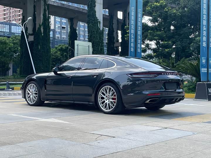 Фото 6 - Porsche Panamera