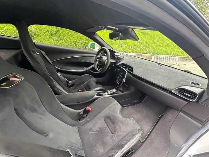 Фото 29 - McLaren Artura