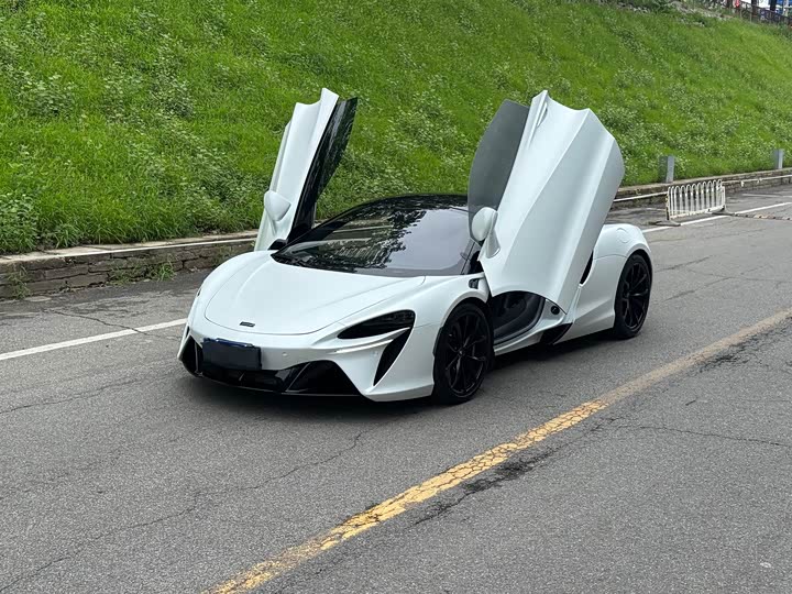 Фото 8 - McLaren Artura