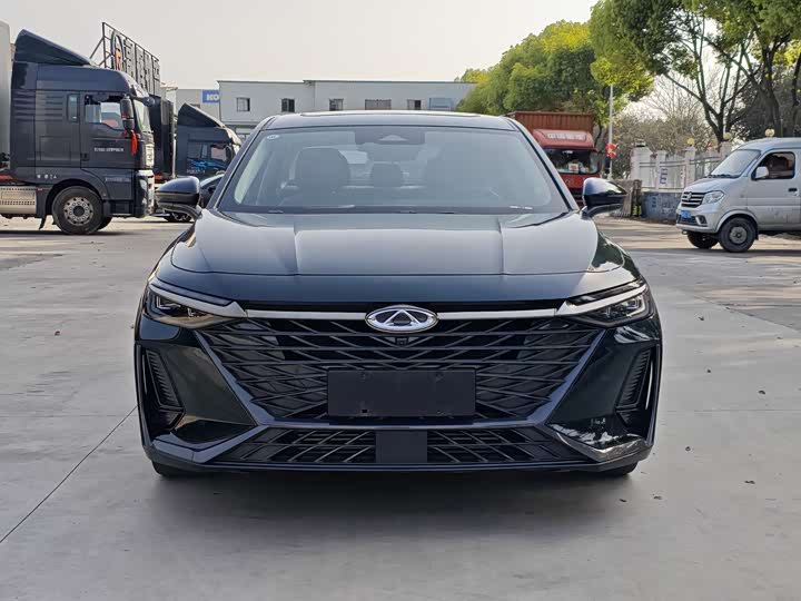 Фото 2 - Chery Arrizo 8