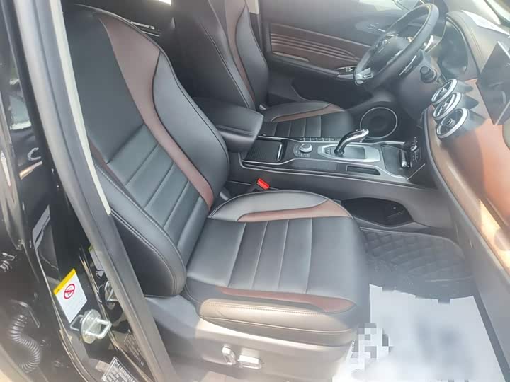 Фото 3 - Wey VV5