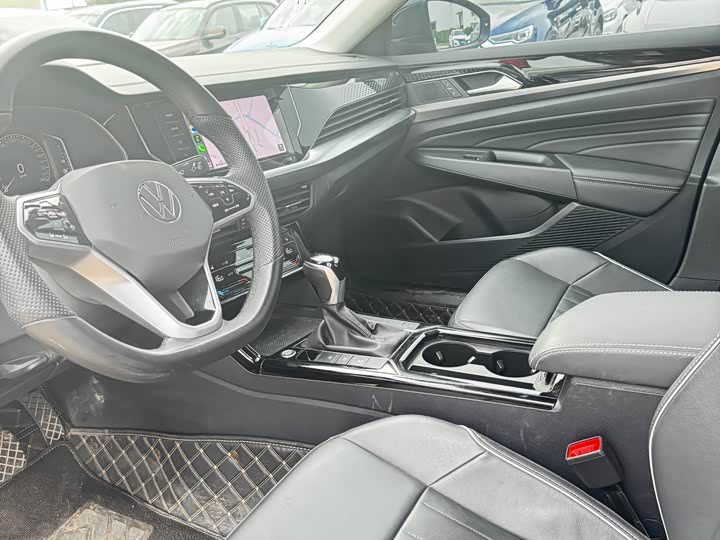 Фото 4 - Volkswagen Passat