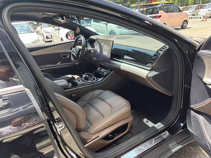 Фото 8 - BYD Han