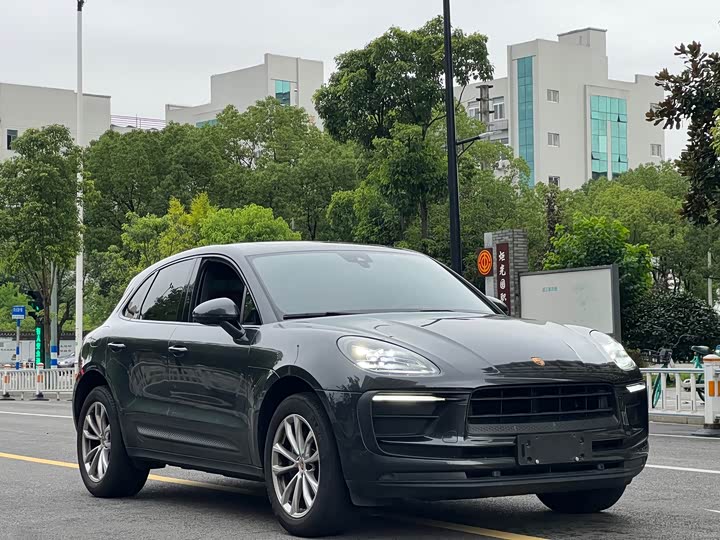 Фото 3 - Porsche Macan