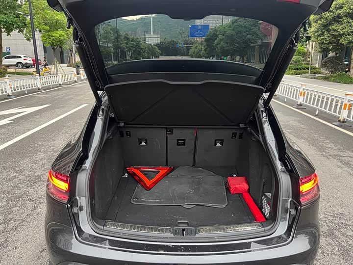 Фото 8 - Porsche Macan