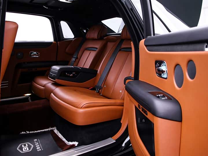 Фото 16 - Rolls-Royce Ghost