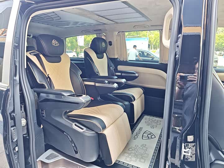 Фото 8 - Mercedes-Benz Vito