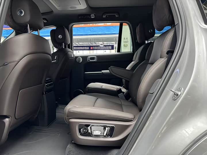 Фото 8 - LiXiang L9