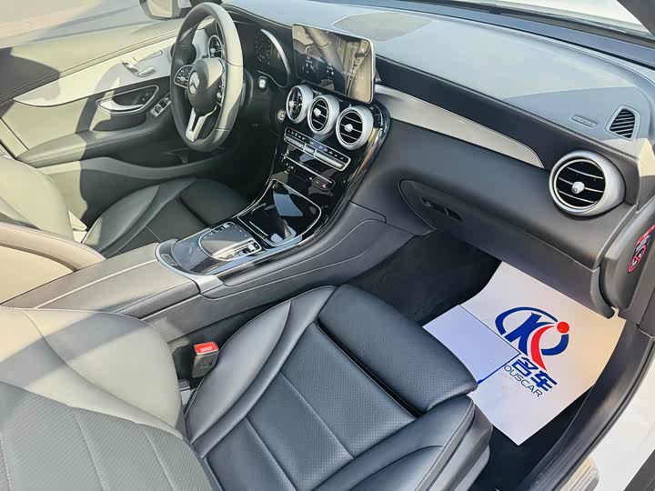 Фото 10 - Mercedes-Benz GLC-Class