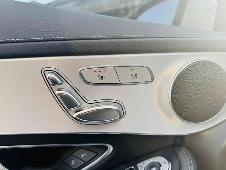 Фото 7 - Mercedes-Benz GLC-Class