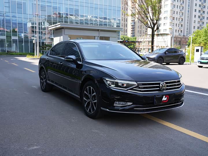 Фото 3 - Volkswagen Magotan