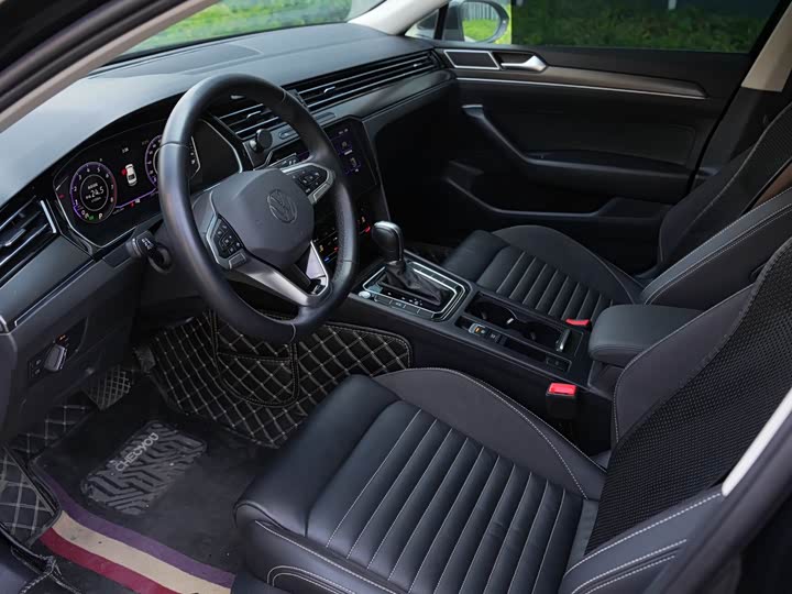 Фото 5 - Volkswagen Magotan