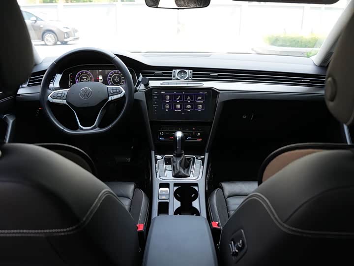 Фото 7 - Volkswagen Magotan