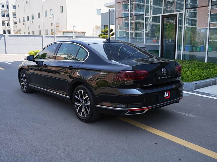 Фото 9 - Volkswagen Magotan