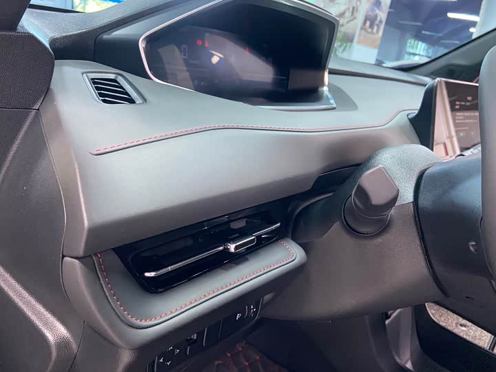 Фото 15 - Changan CS55 Plus