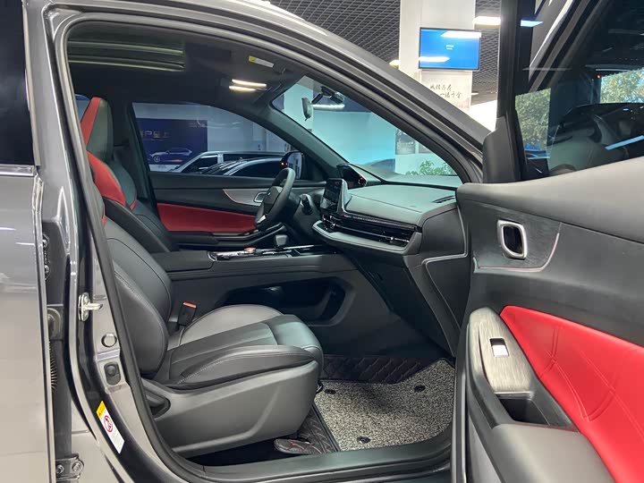 Фото 17 - Changan CS55 Plus