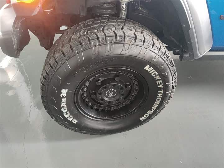 Фото 21 - Jeep Wrangler