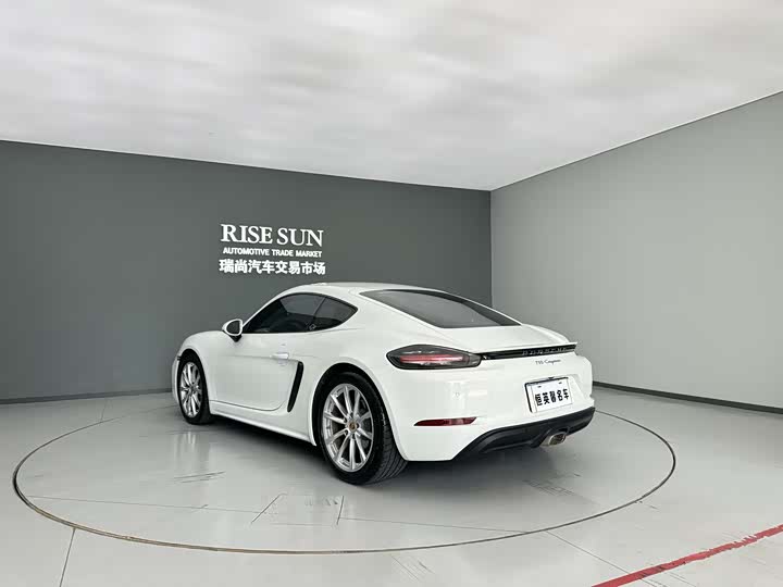 Фото 7 - Porsche 718