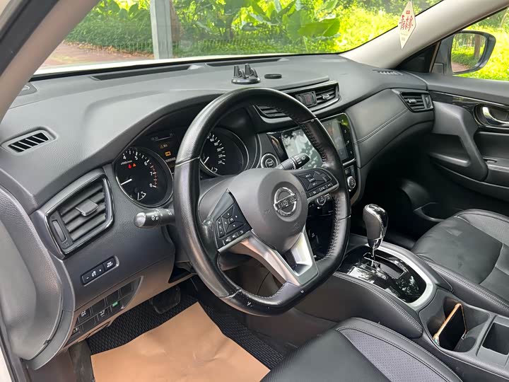 Фото 20 - Nissan X-Trail