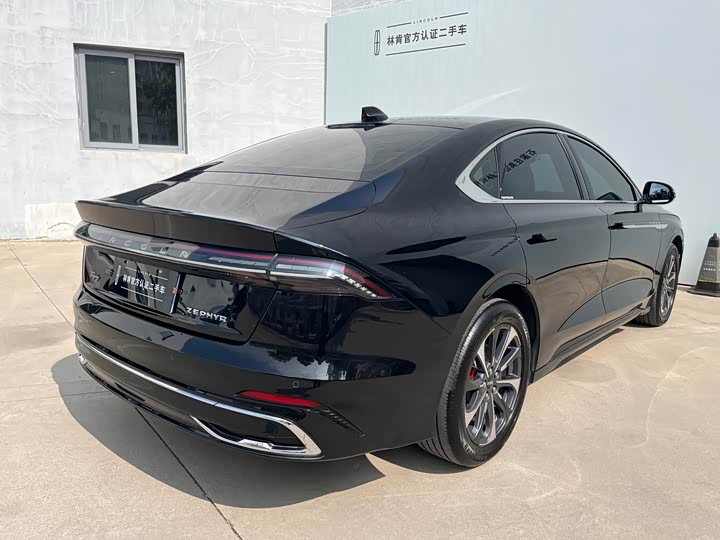 Фото 15 - Lincoln Z (Zephyr)