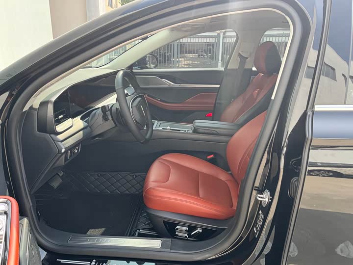 Фото 5 - Lincoln Z (Zephyr)