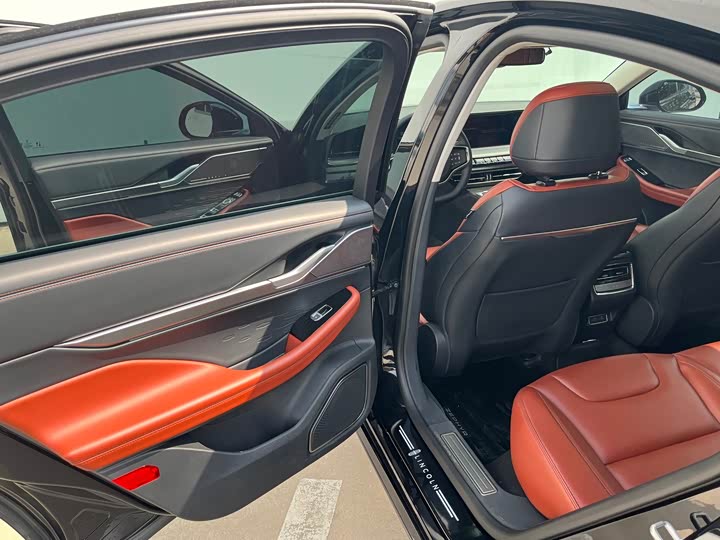 Фото 6 - Lincoln Z (Zephyr)