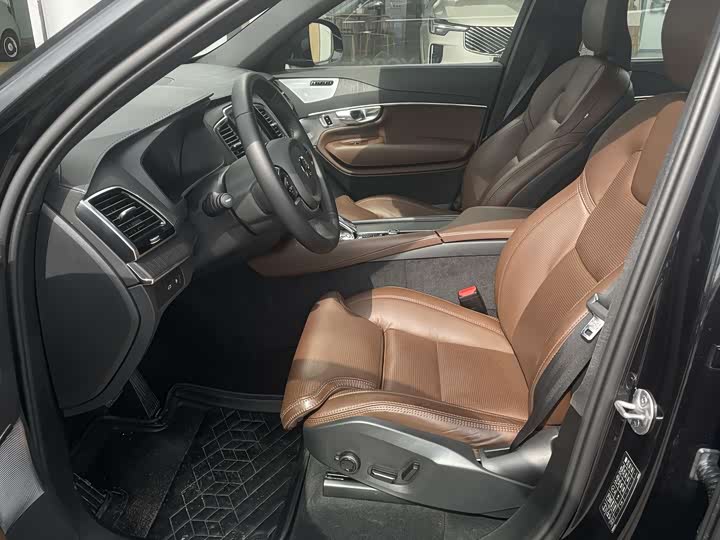 Фото 7 - Volvo XC90 Hybrid