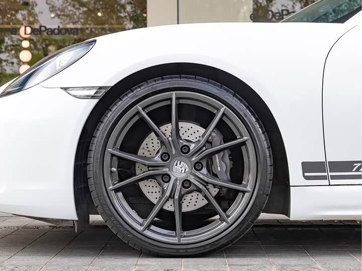 Фото 17 - Porsche 718