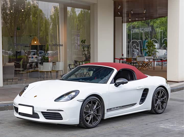 Фото 3 - Porsche 718