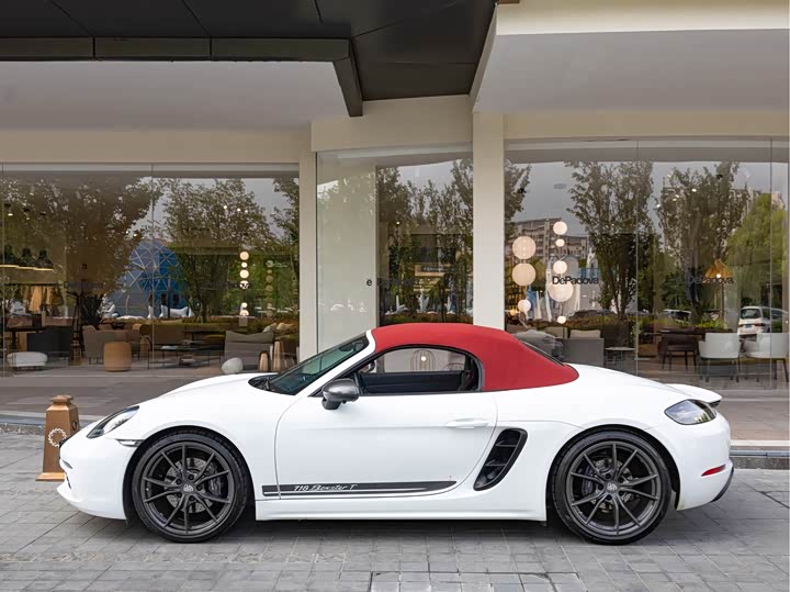 Фото 4 - Porsche 718