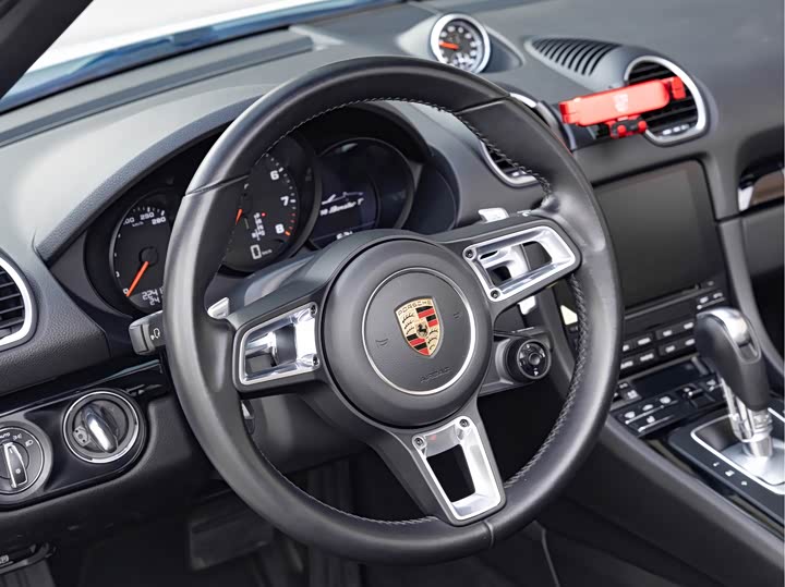 Фото 8 - Porsche 718