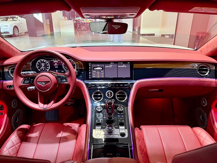 Фото 22 - Bentley Continental GT