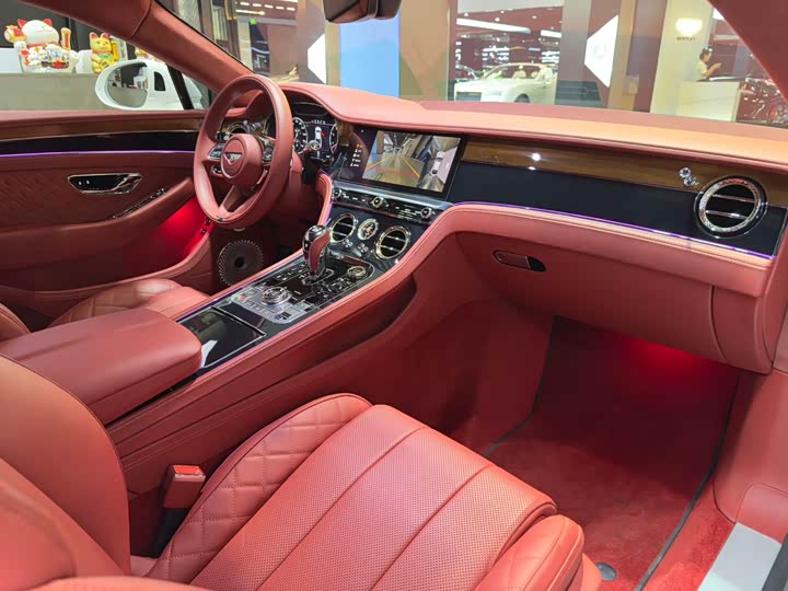 Фото 25 - Bentley Continental GT