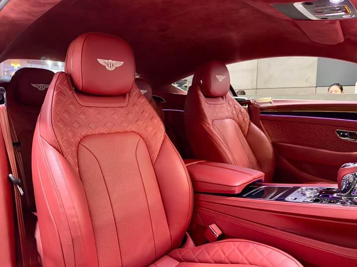 Фото 27 - Bentley Continental GT