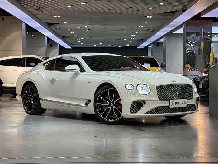 Фото 3 - Bentley Continental GT
