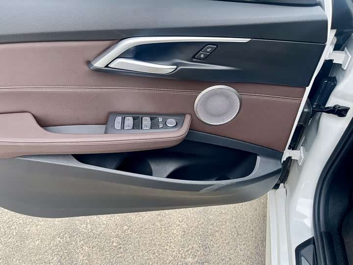 Фото 10 - BMW 1 Series