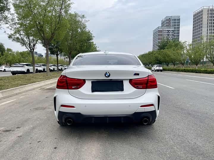 Фото 14 - BMW 1 Series