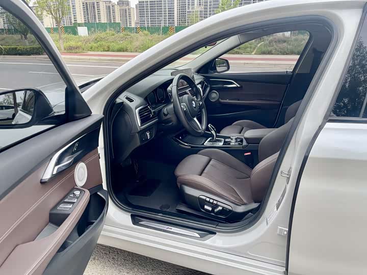 Фото 9 - BMW 1 Series