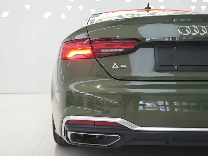 Фото 6 - Audi A5