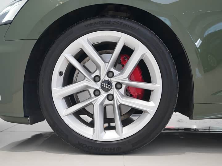 Фото 7 - Audi A5