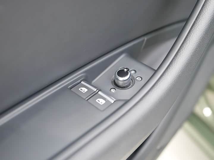 Фото 9 - Audi A5