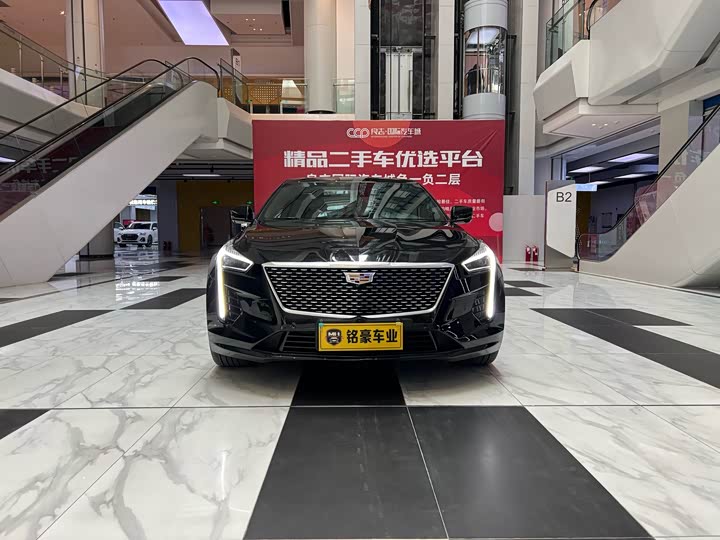 Фото 2 - Cadillac CT6