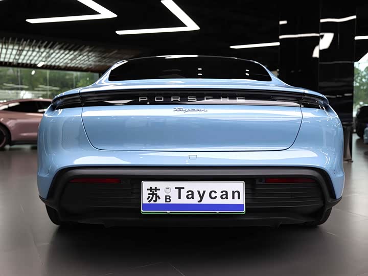 Фото 7 - Porsche Taycan